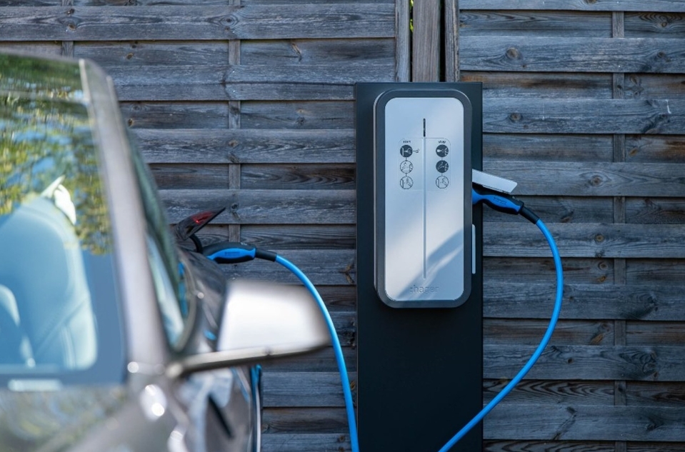 Borne de recharge électrique pour garage particulier Haute-Garonne